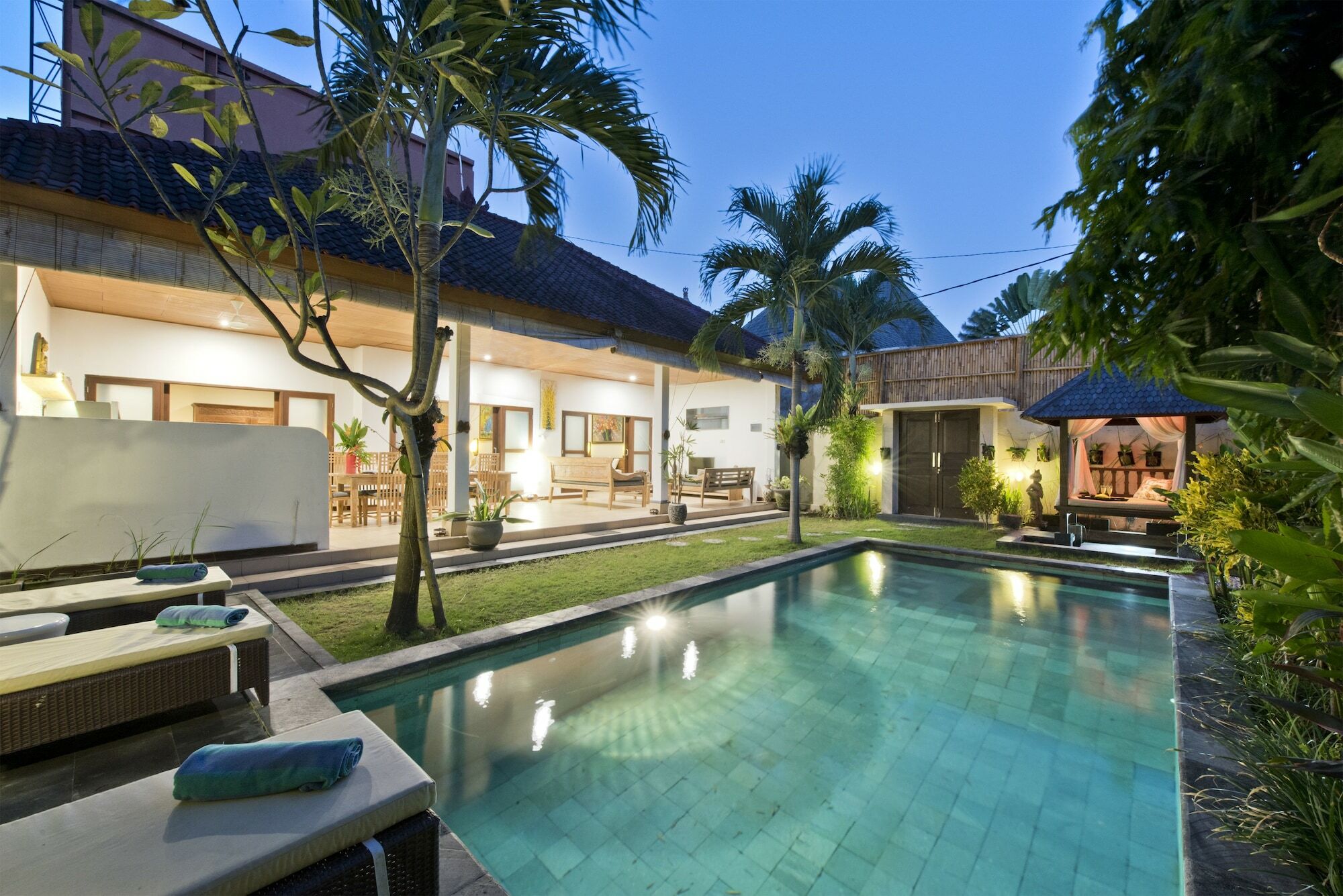 Villa Star Семиняк Екстериор снимка